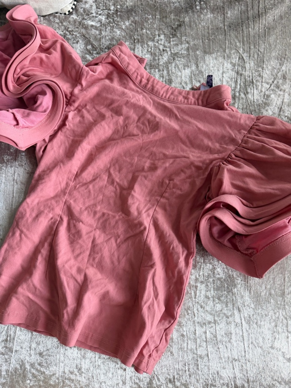 eien 2000s salmon pink ruffle sleeve blouse